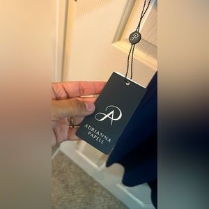 Brand new size 6 Adrianna papell
